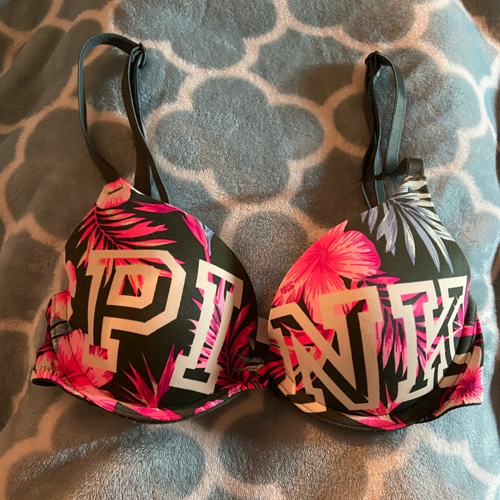 PINK Victoria’s Secret Tropical Palm Tree Bra